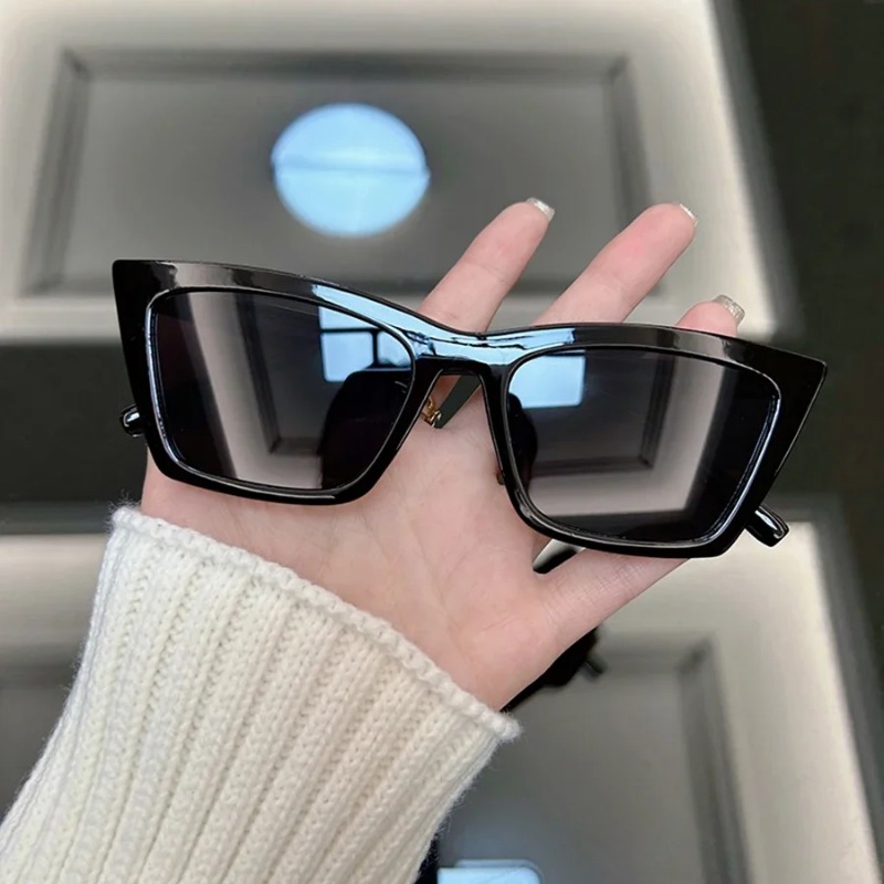Kacamata Hitam Cat Eye Mewah W - Luxury Zone ulasan dan harga